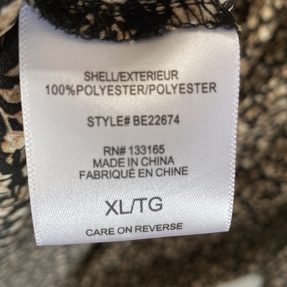 EVERLEIGH Floral Short Sleeve High/low Top In Black Khaki Ditsy, Size XL, NWT - Picture 5 of 7